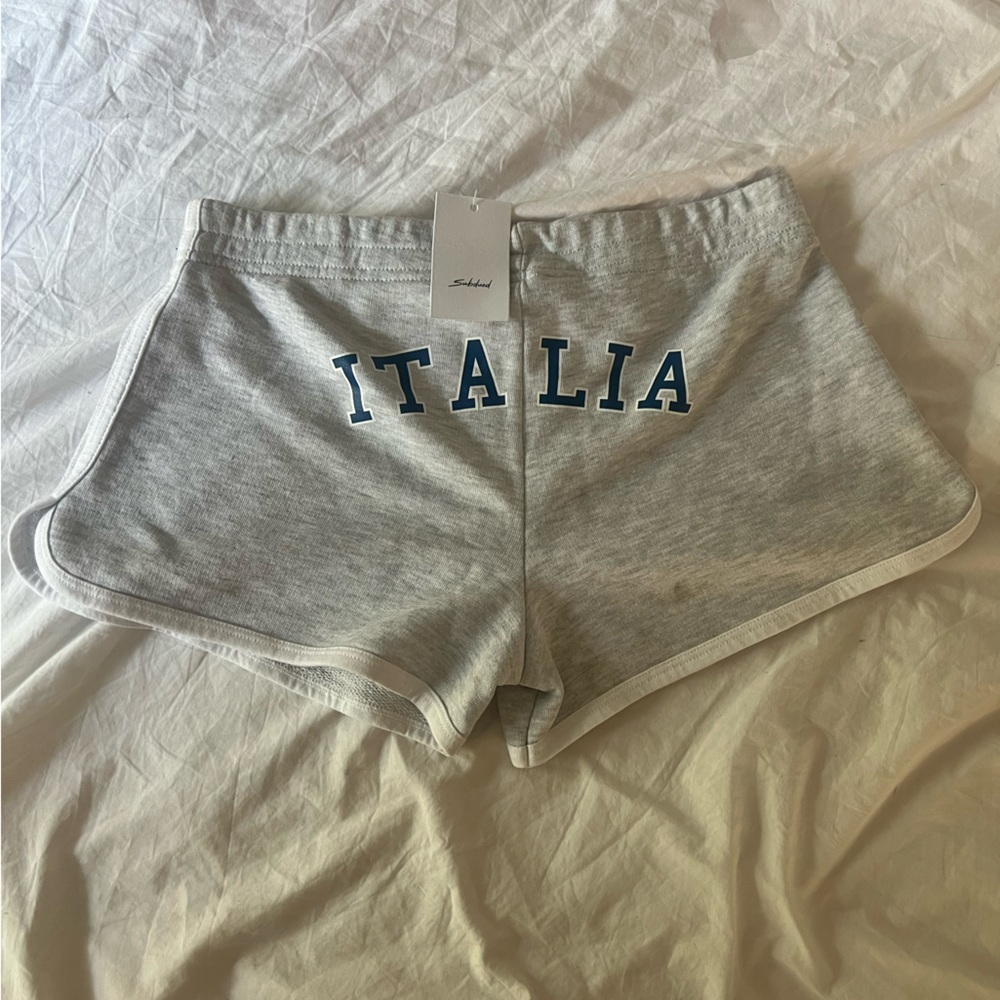 BNWT italia sweat shorts size 34